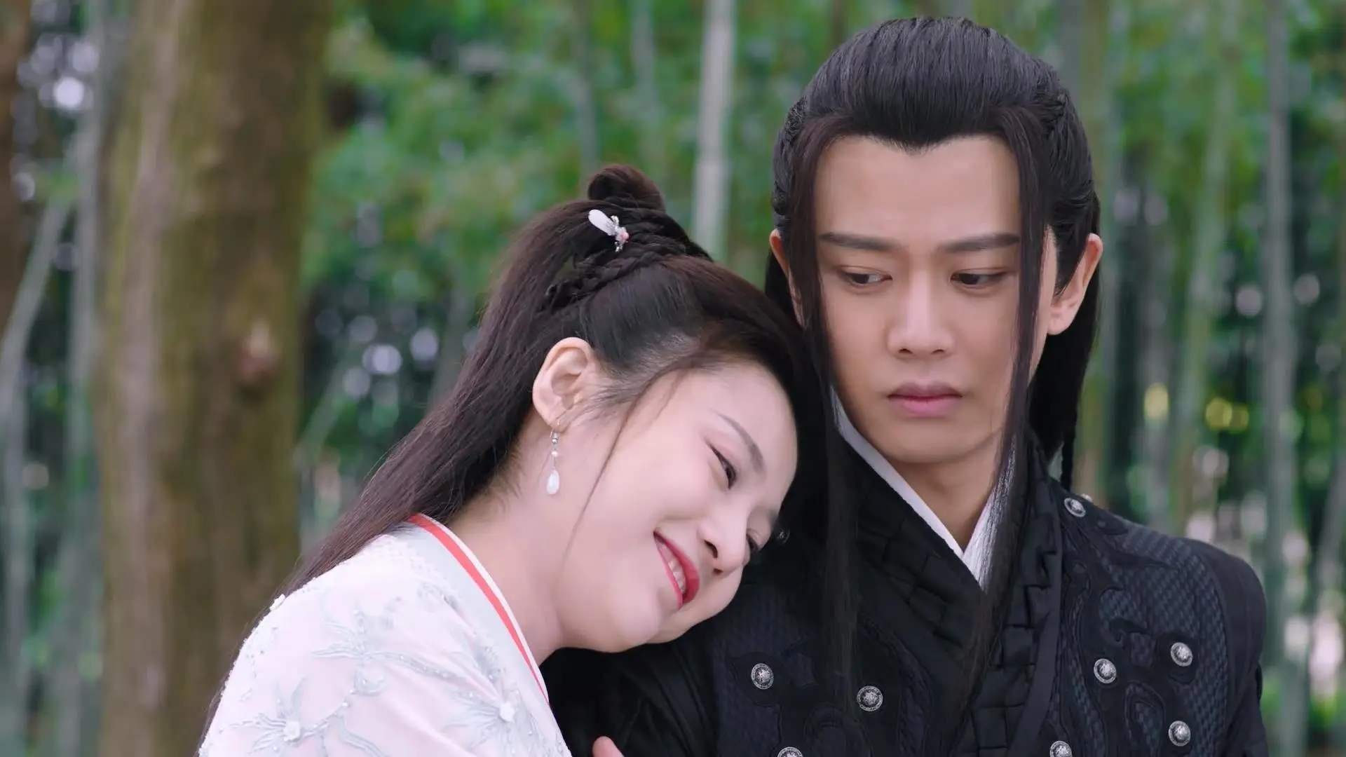 赛场外的休闲娱乐：电竞与IP联动打造多元娱乐平台，电竞互动