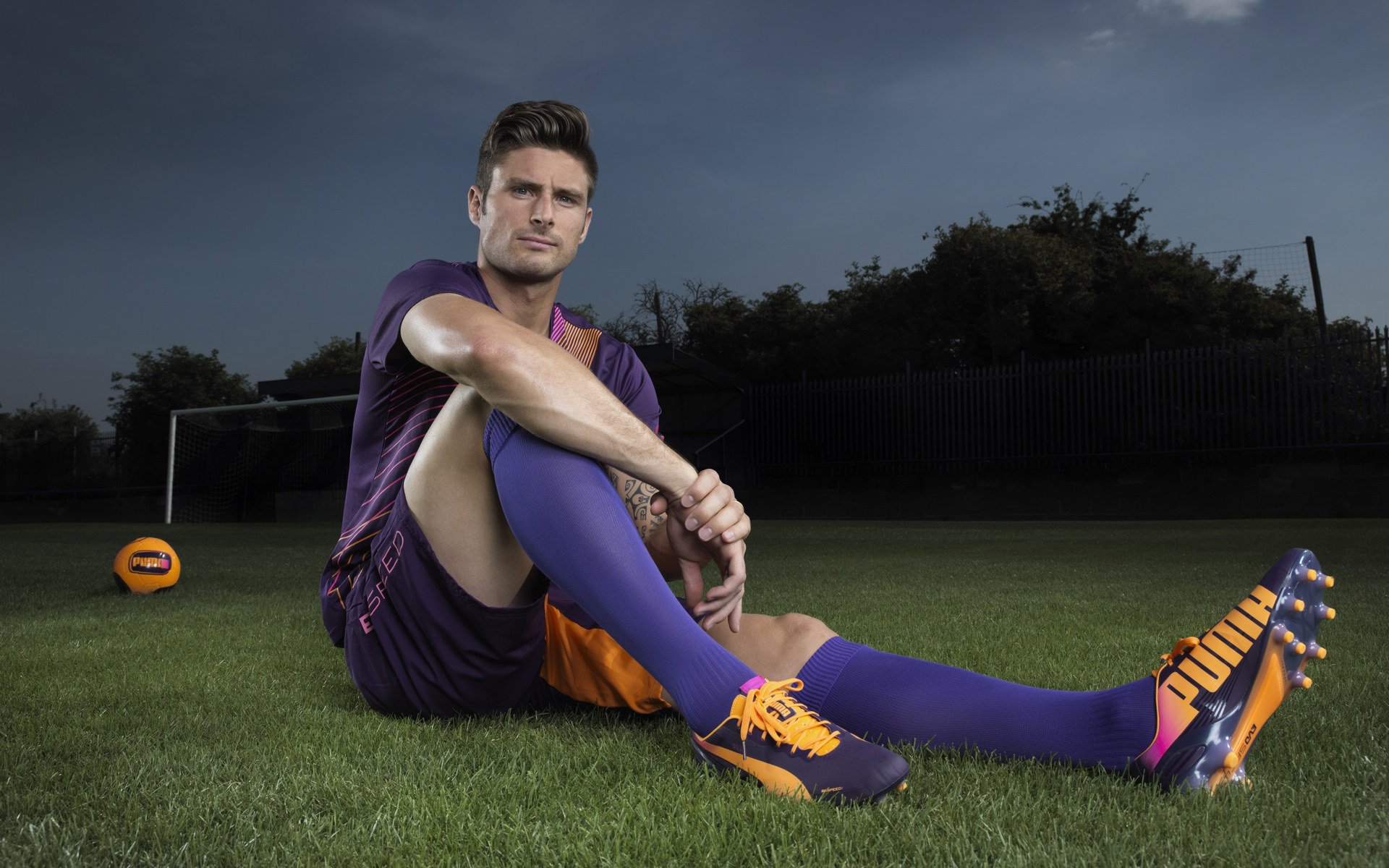 开云官网登录-拜仁慕尼黑主场狂胜，晋级形势大好，拜仁慕尼黑2022